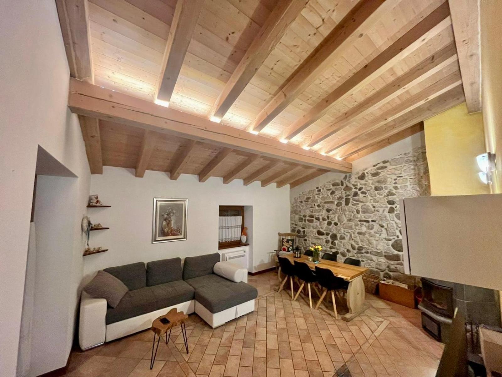 Casa Al Castagneto Villa Ceniga Exterior photo